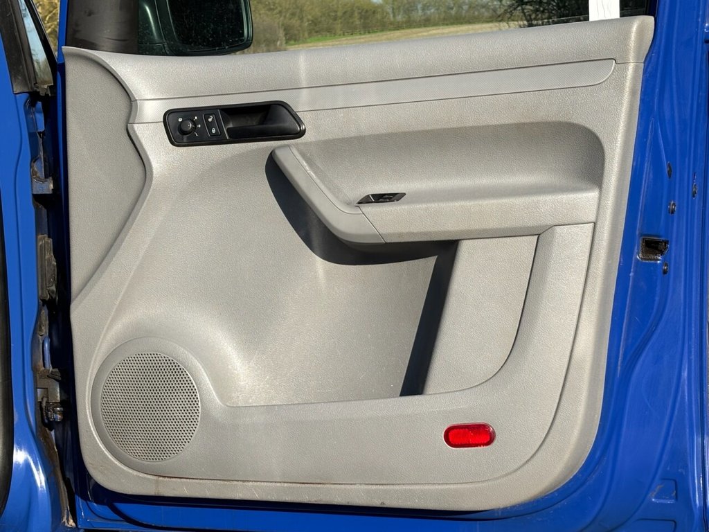 Used Volkswagen Caddy 2009 for sale - 77835309: Photo 31