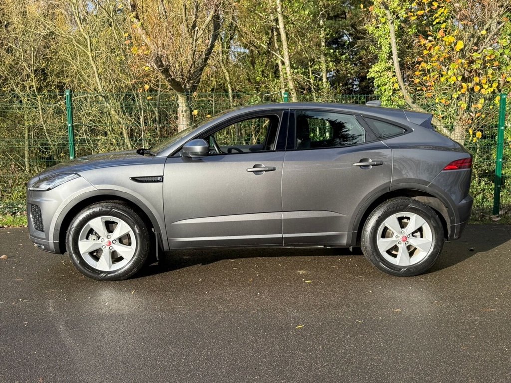 Used Jaguar E-Pace 2018 for sale - 76686359: Photo 13
