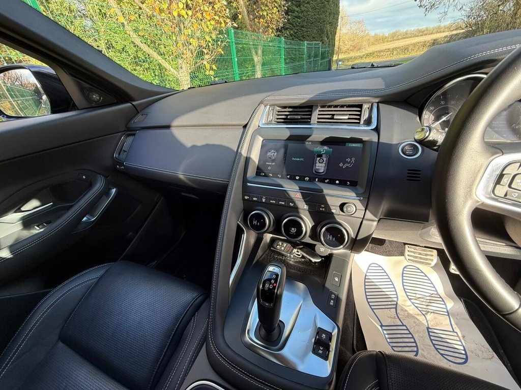 Used Jaguar E-Pace 2018 for sale - 76686359: Photo 27