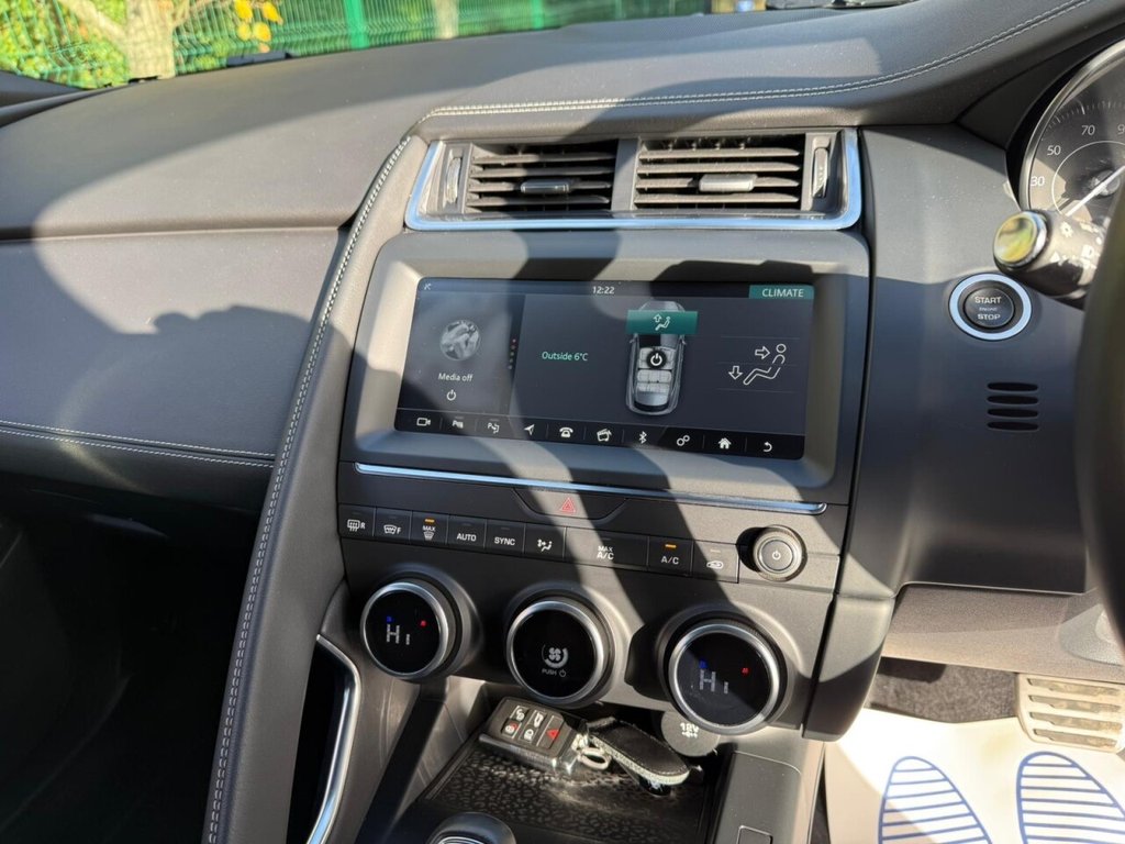 Used Jaguar E-Pace 2018 for sale - 76686359: Photo 29