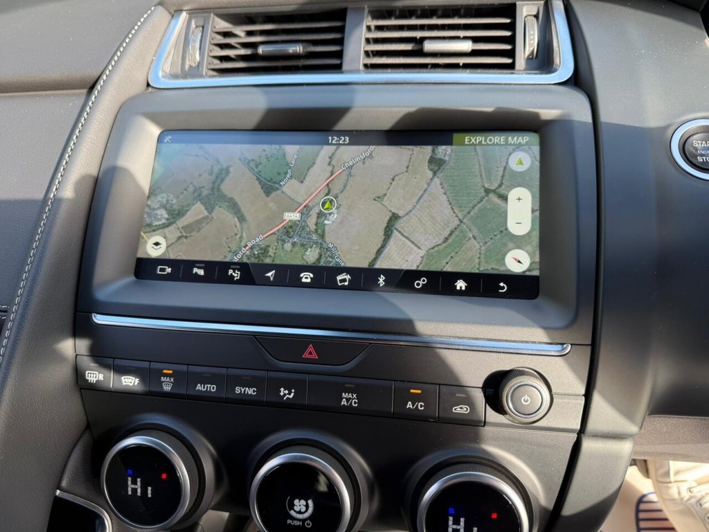 Used Jaguar E-Pace 2018 for sale - 76686359: Photo 35