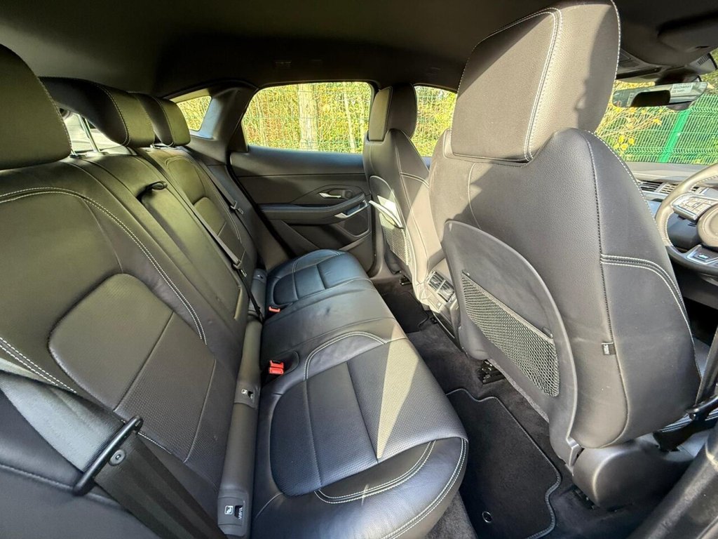 Used Jaguar E-Pace 2018 for sale - 76686359: Photo 44