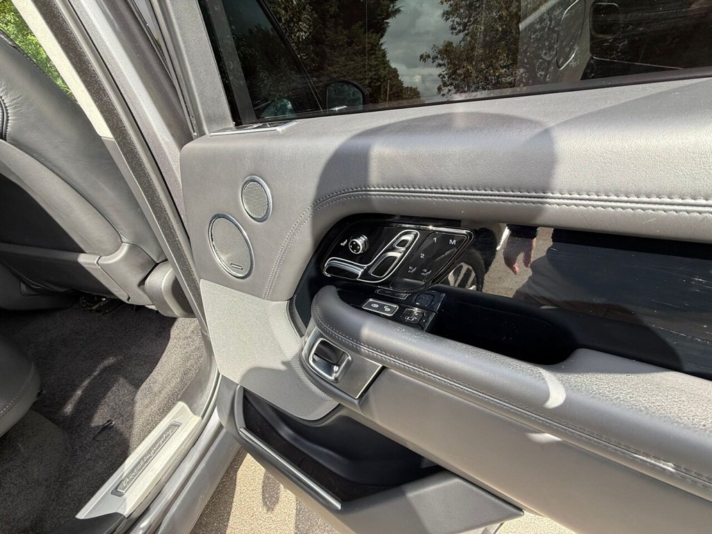Used Land Rover Range Rover 2019 for sale - 75703541: Photo 48