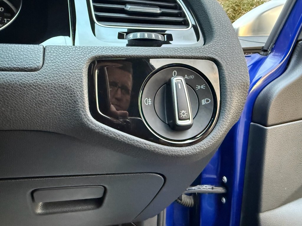 Used Volkswagen Golf 2016 for sale - 77231936: Photo 34