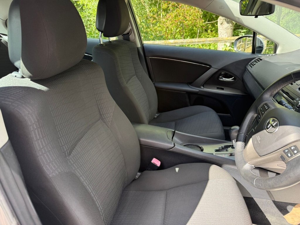 Used Toyota Avensis 2009 for sale - 75703553: Photo 23