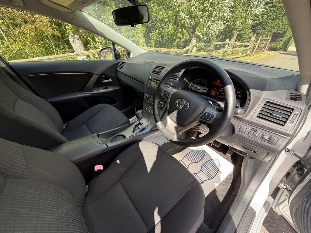 Used Toyota Avensis 2009 for sale - 75703553: Photo 28