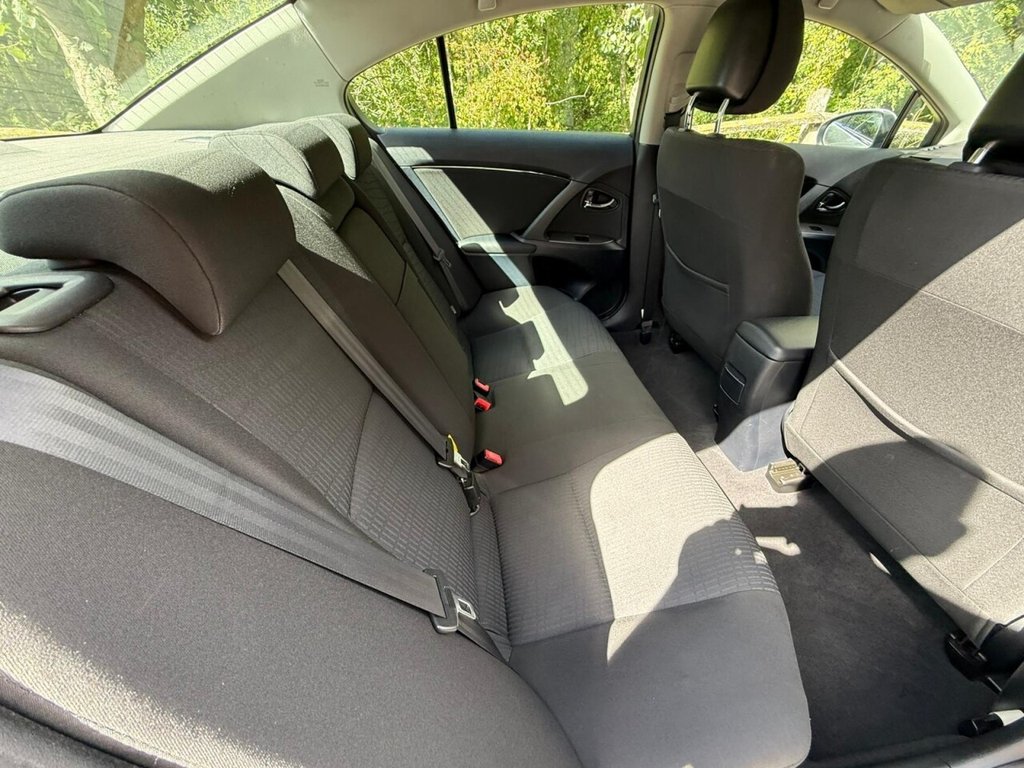 Used Toyota Avensis 2009 for sale - 75703553: Photo 35
