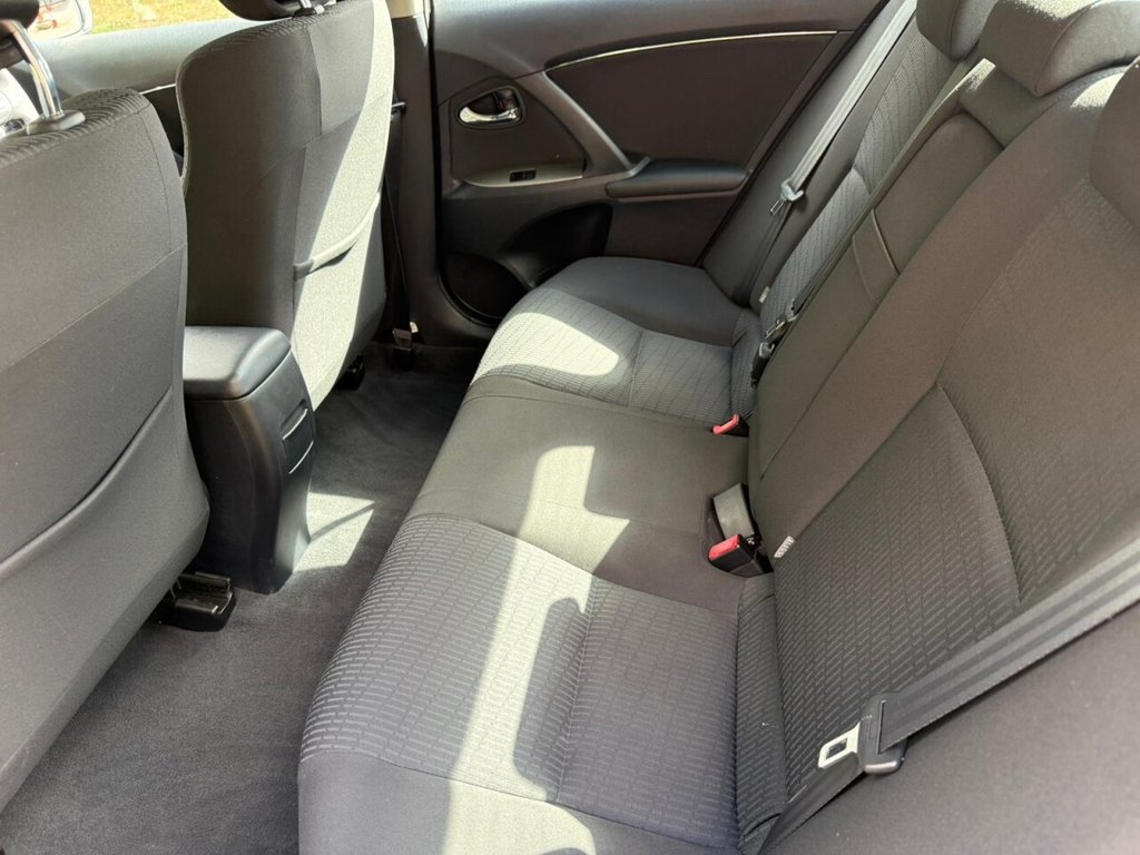 Used Toyota Avensis 2009 for sale - 75703553: Photo 36