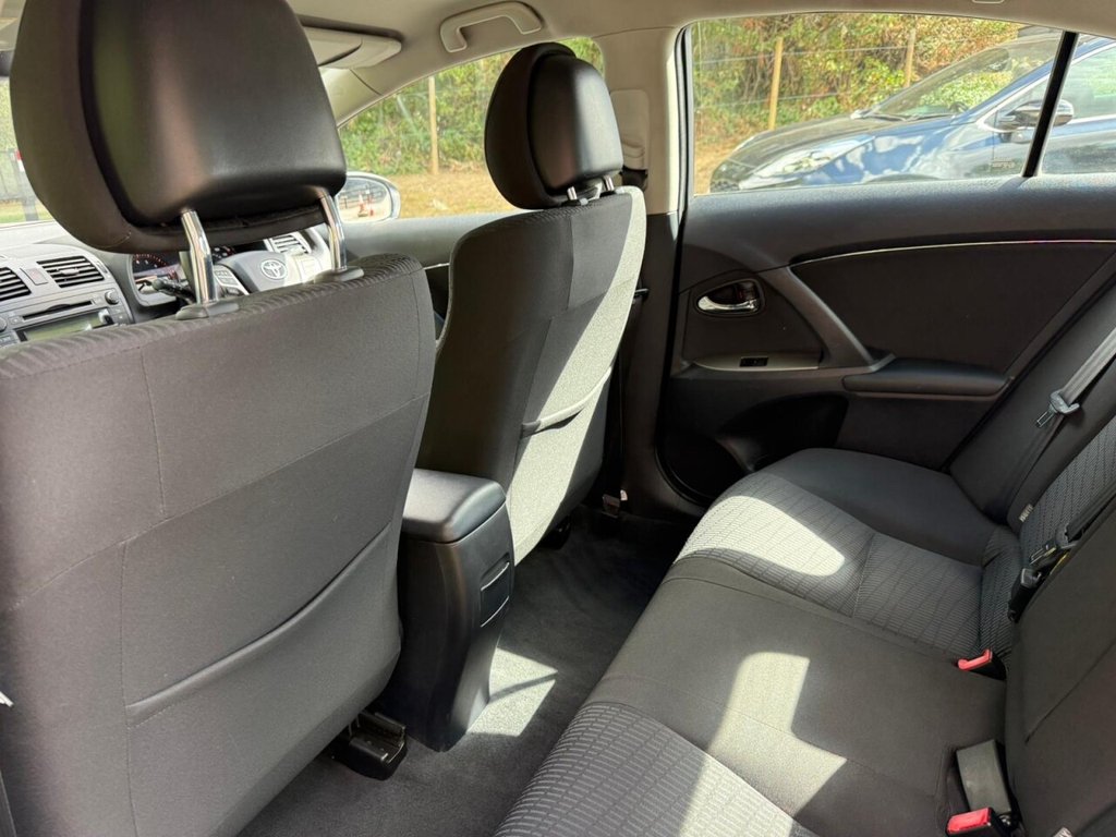 Used Toyota Avensis 2009 for sale - 75703553: Photo 40