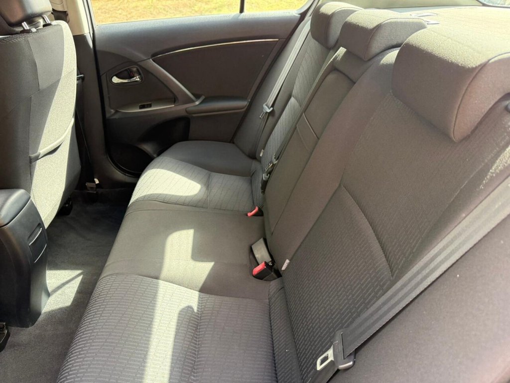 Used Toyota Avensis 2009 for sale - 75703553: Photo 41