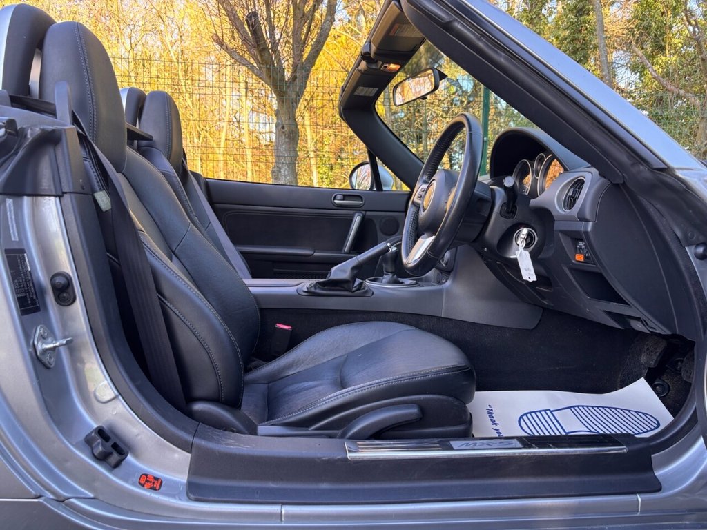 Used Mazda MX-5 2011 for sale - 77952639: Photo 24