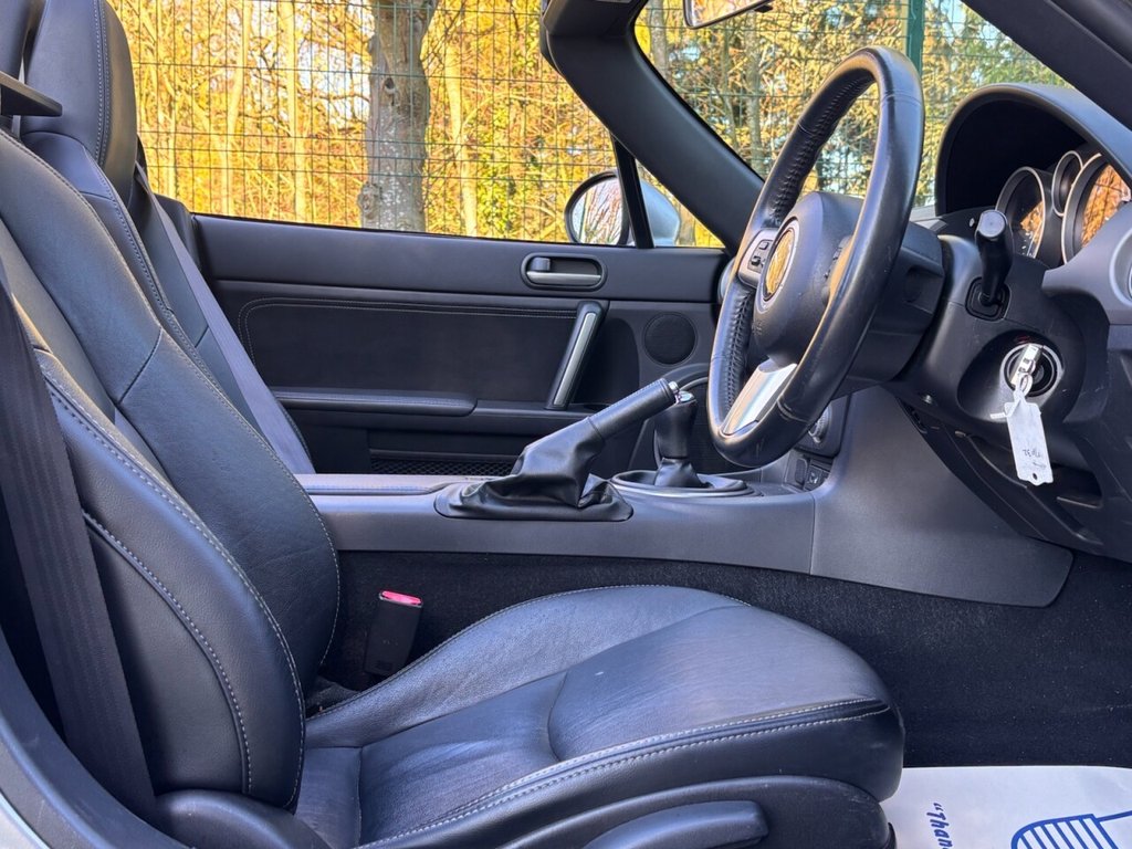 Used Mazda MX-5 2011 for sale - 77952639: Photo 25