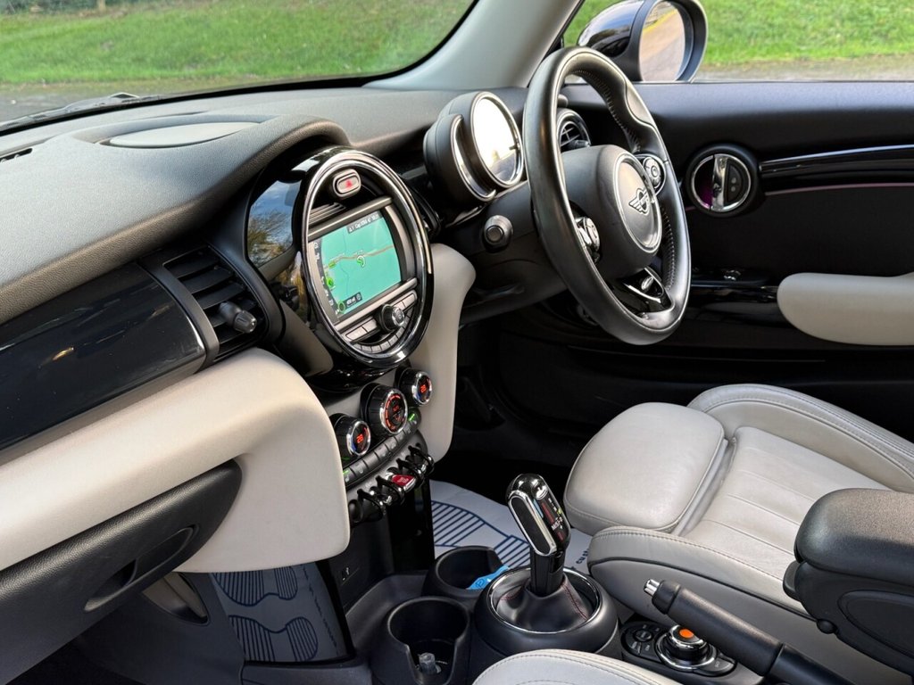 Used MINI Hatch 2019 for sale - 77007560: Photo 25