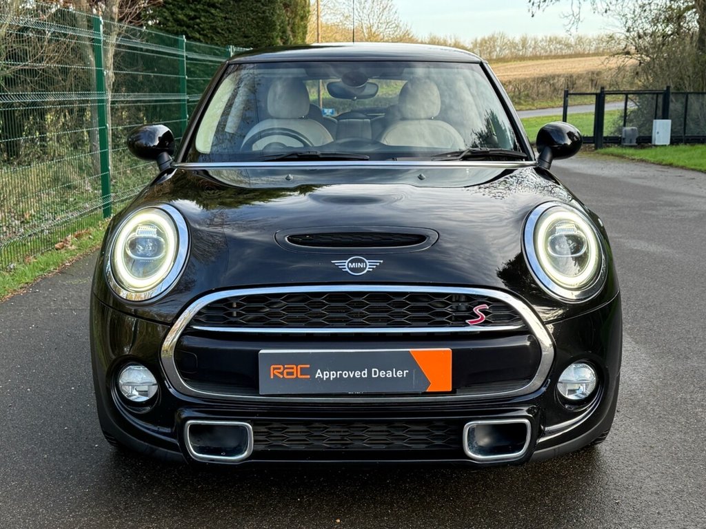 Used MINI Hatch 2019 for sale - 77007560: Photo 4