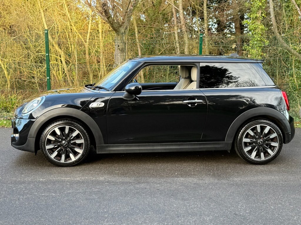 Used MINI Hatch 2019 for sale - 77007560: Photo 9