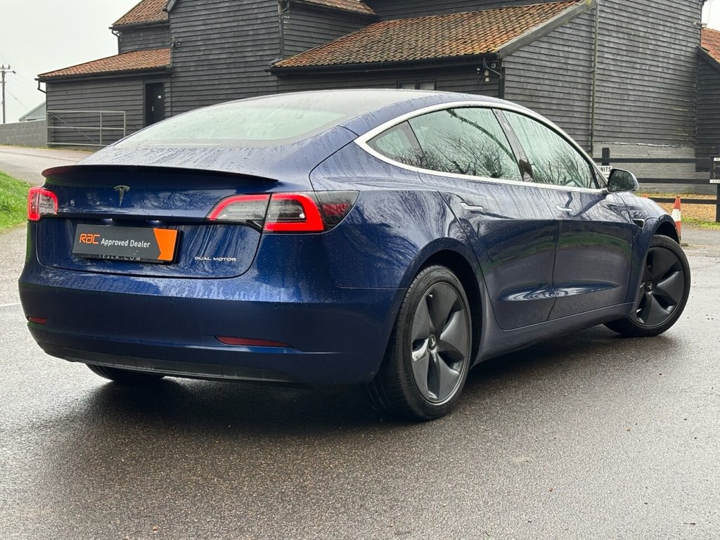 Used Tesla Model 3 2020 for sale - 78030150: Photo 2