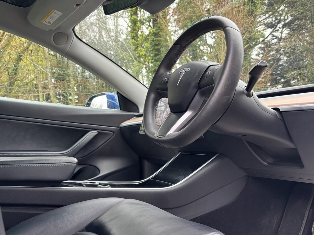 Used Tesla Model 3 2020 for sale - 78030150: Photo 26