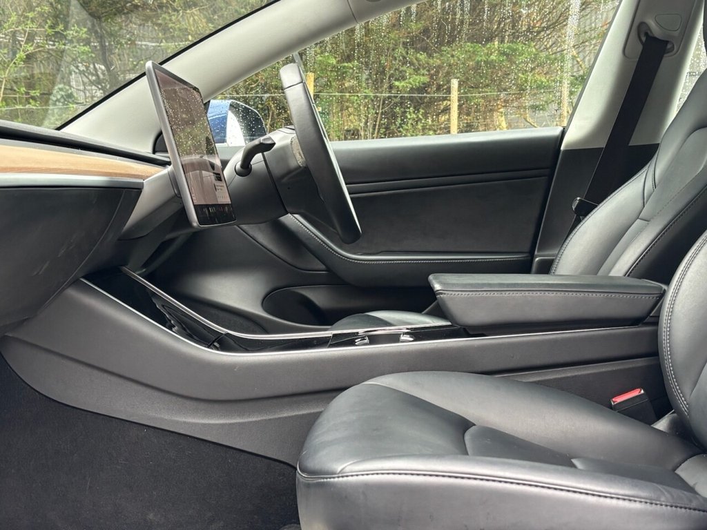 Used Tesla Model 3 2020 for sale - 78030150: Photo 32