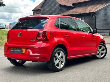 Used Volkswagen Polo 2015 for sale - 78886921: Photo
