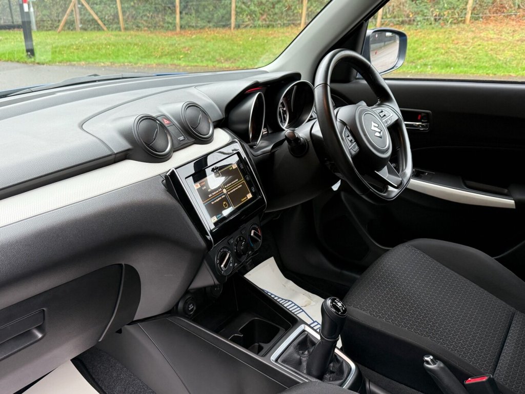 Used Suzuki Swift 2021 for sale - 76563139: Photo 16