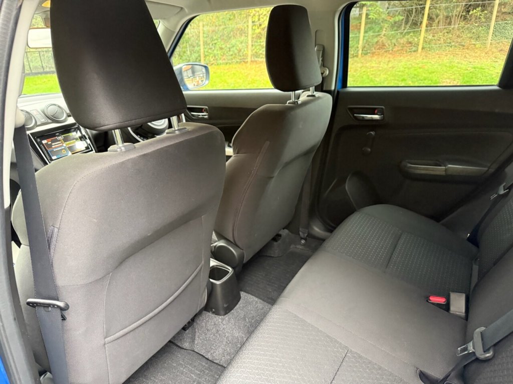 Used Suzuki Swift 2021 for sale - 76563139: Photo 44