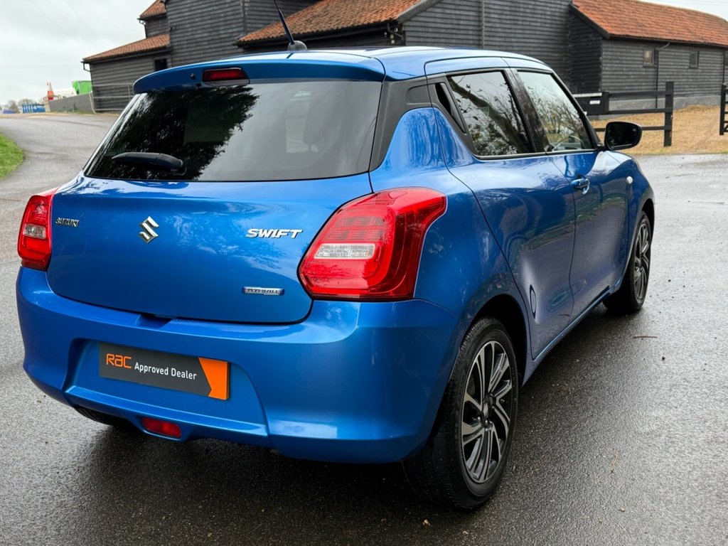 Used Suzuki Swift 2021 for sale - 76563139: Photo 5