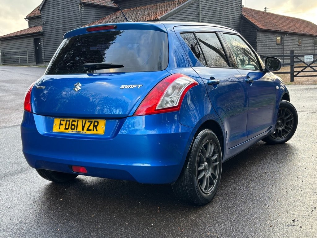 Used Suzuki Swift 2012 for sale - 77227523: Photo 2