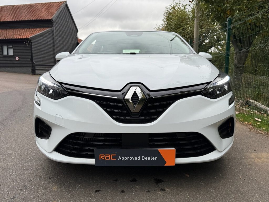 Used Renault Clio 2022 for sale - 76563131: Photo 17