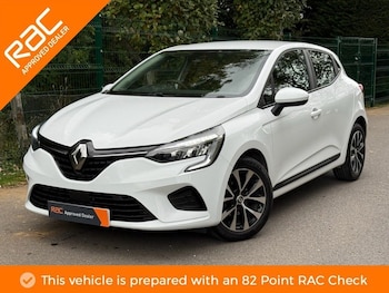 Used Renault Clio 2022 for sale - 76563131: Photo