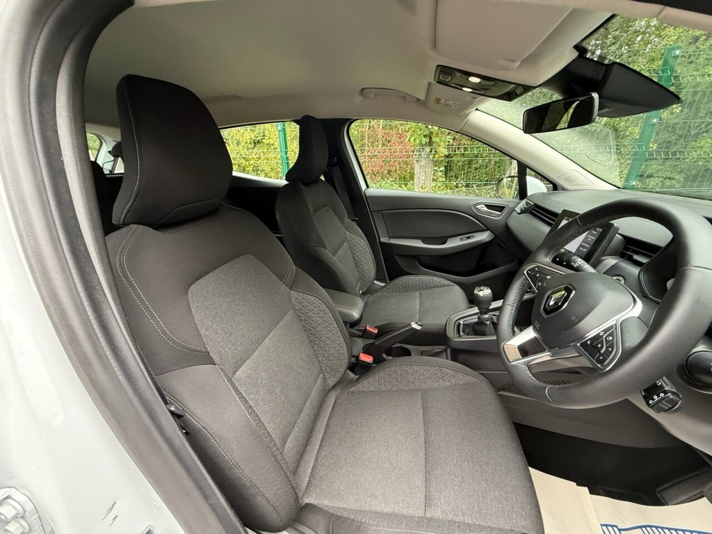 Used Renault Clio 2022 for sale - 76563131: Photo 34