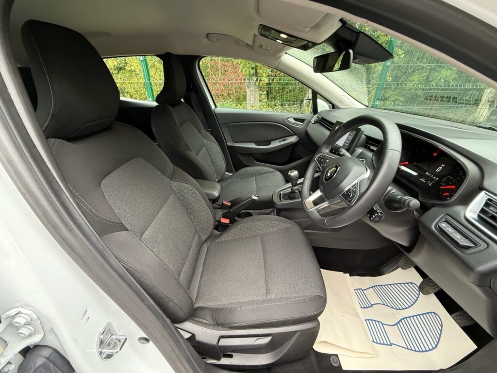 Used Renault Clio 2022 for sale - 76563131: Photo 35