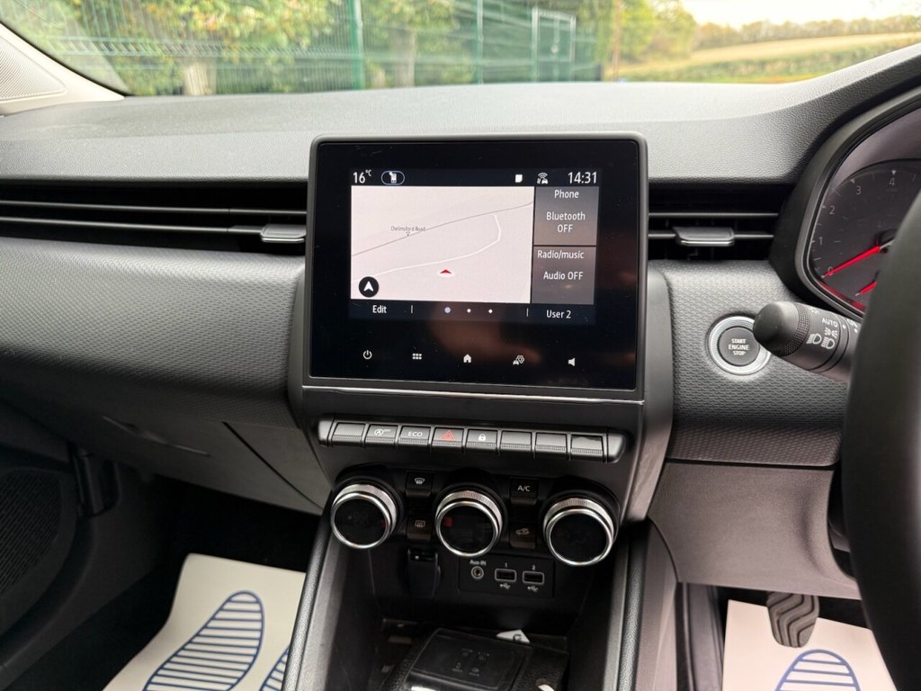 Used Renault Clio 2022 for sale - 76563131: Photo 38