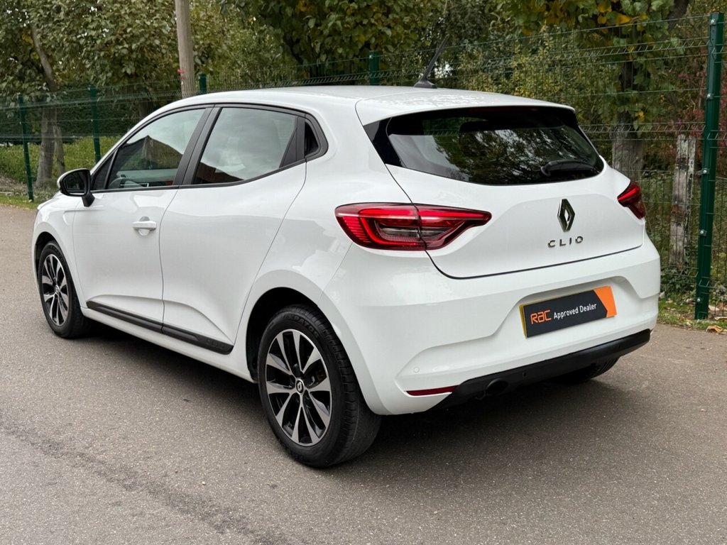 Used Renault Clio 2022 for sale - 76563131: Photo 7