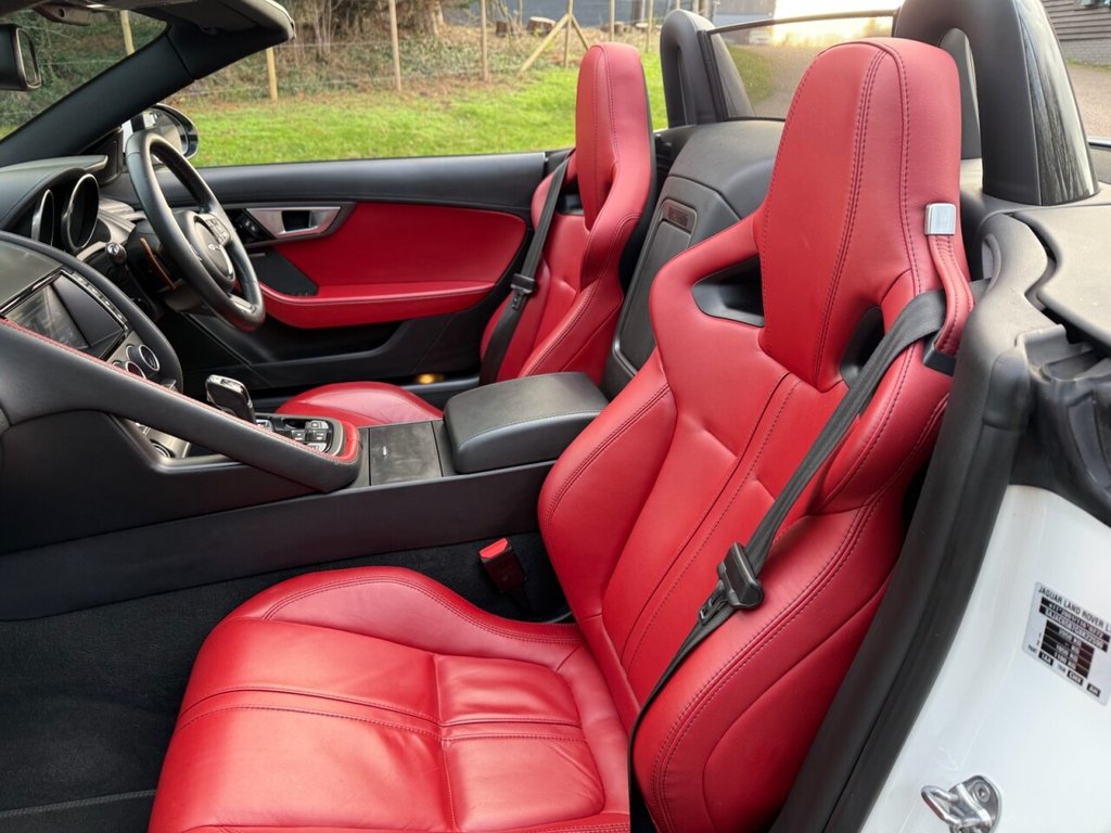 Used Jaguar F-Type 2016 for sale - 77072645: Photo 16