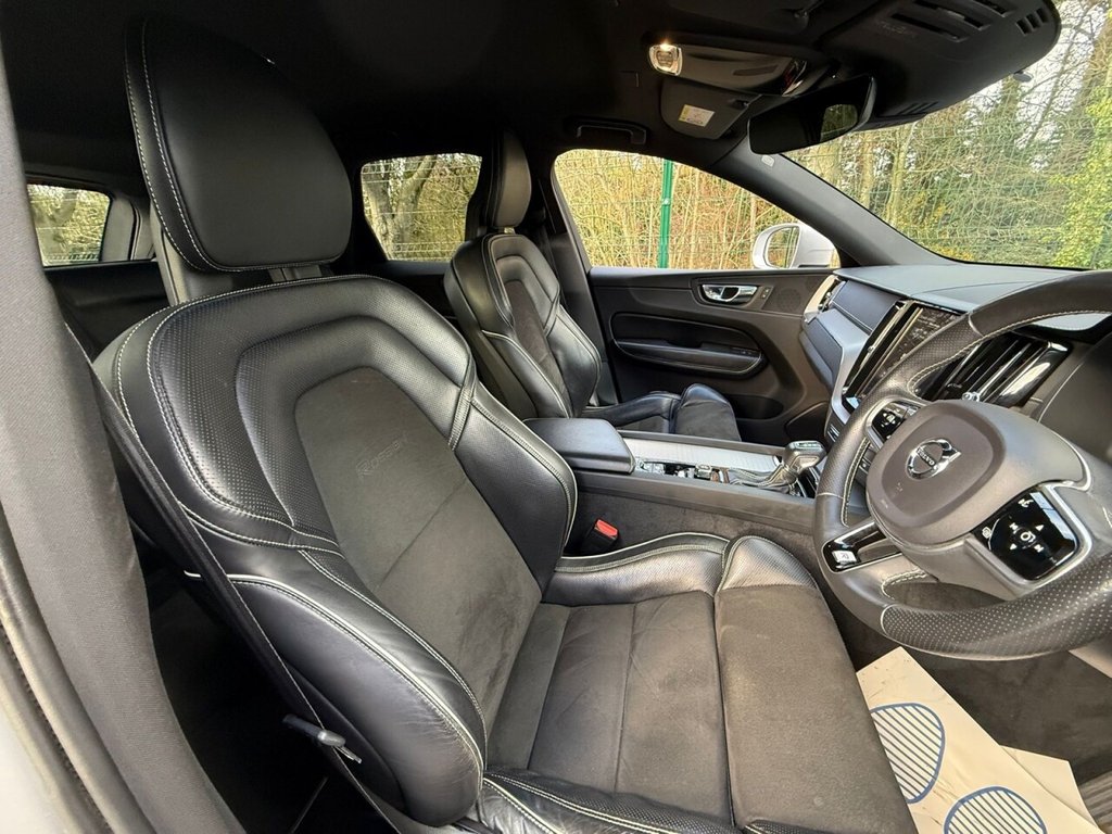 Used Volvo XC60 2018 for sale - 76820899: Photo 24