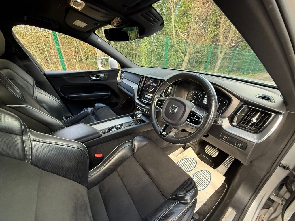 Used Volvo XC60 2018 for sale - 76820899: Photo 25