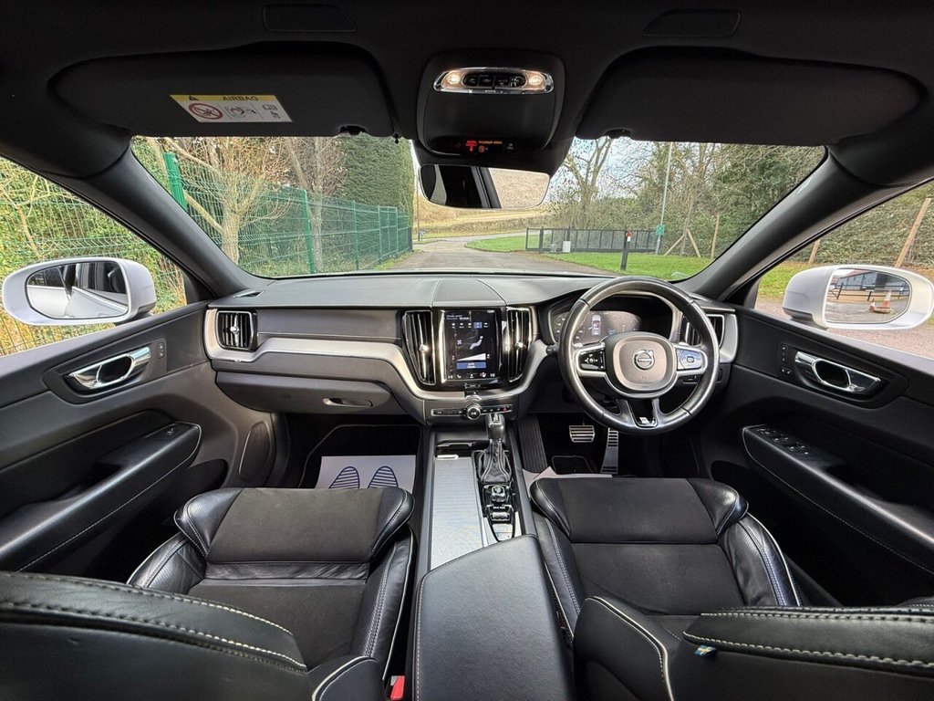 Used Volvo XC60 2018 for sale - 76820899: Photo 26