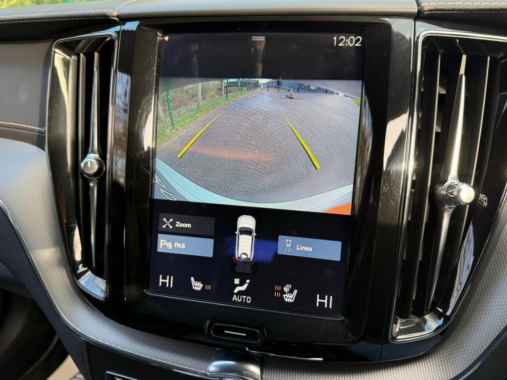 Used Volvo XC60 2018 for sale - 76820899: Photo 35