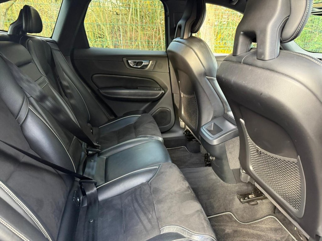 Used Volvo XC60 2018 for sale - 76820899: Photo 40