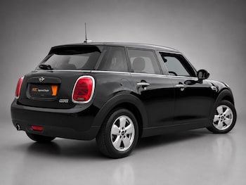 Used MINI Hatch 2018 for sale - 79300904: Photo
