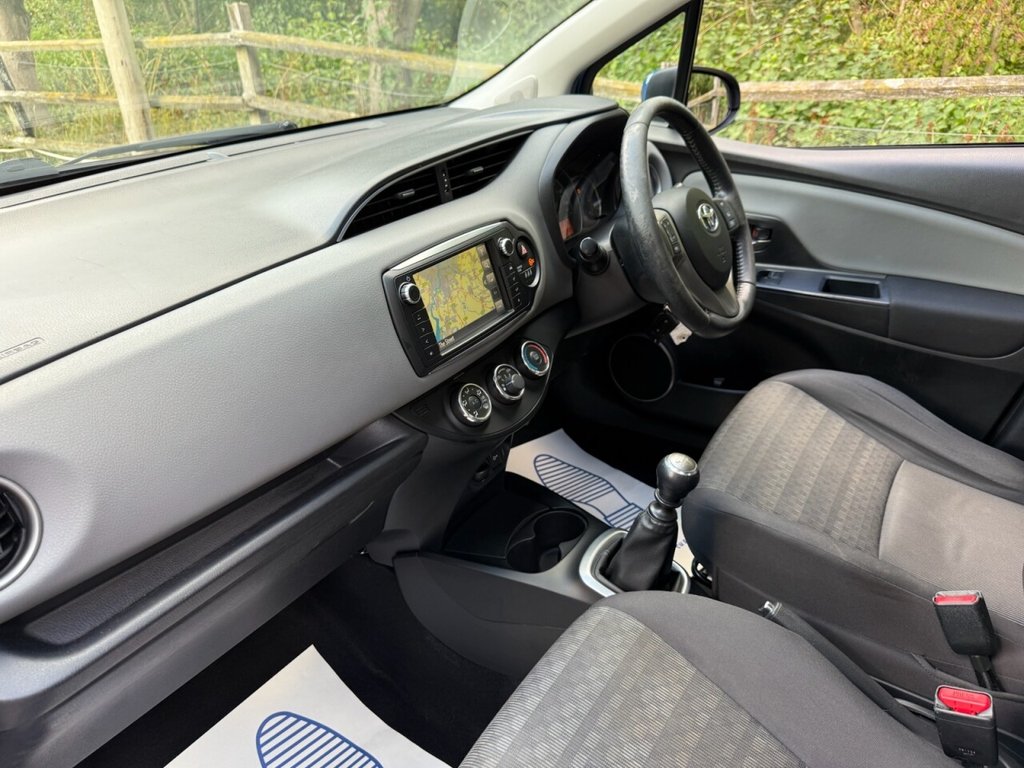 Used Toyota Yaris 2017 for sale - 75895987: Photo 26