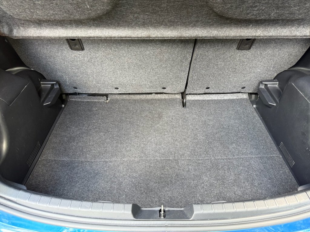 Used Toyota Yaris 2017 for sale - 75895987: Photo 42