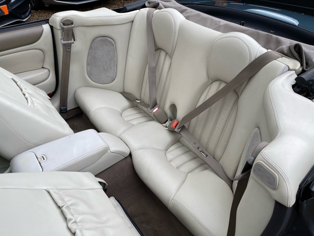 Used Jaguar XK8 2001 for sale - 70538345: Photo 41