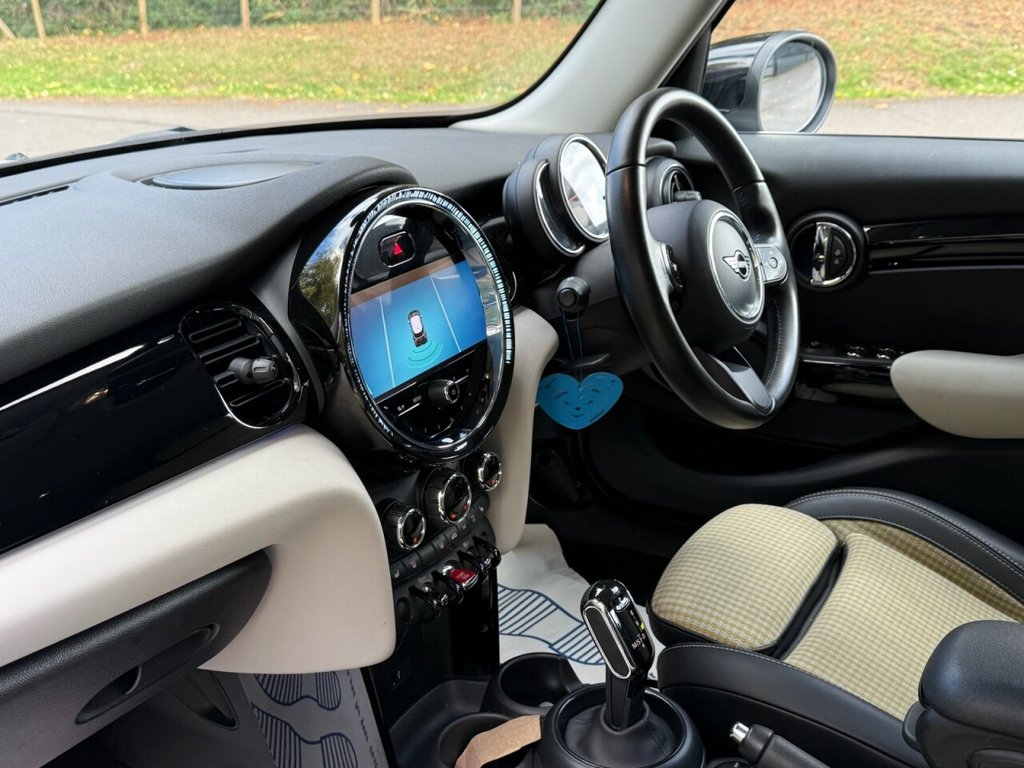 Used MINI Hatch 2022 for sale - 76563132: Photo 29