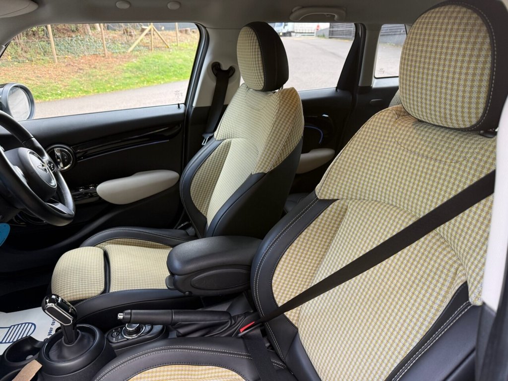 Used MINI Hatch 2022 for sale - 76563132: Photo 32