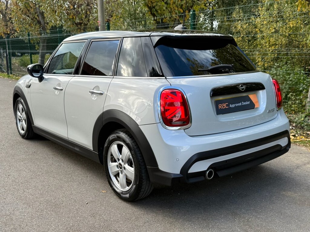 Used MINI Hatch 2022 for sale - 76563132: Photo 5