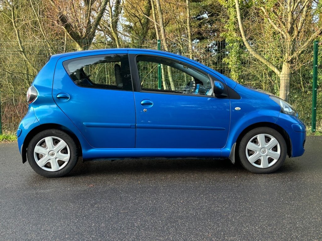 Used Toyota AYGO 2009 for sale - 77384474: Photo 8