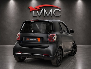 Used smart fortwo 2021 for sale - 79409450: Photo