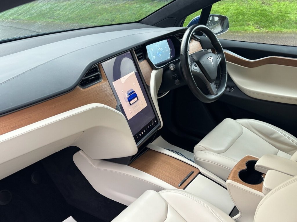 Used Tesla Model X 2020 for sale - 77642532: Photo 25