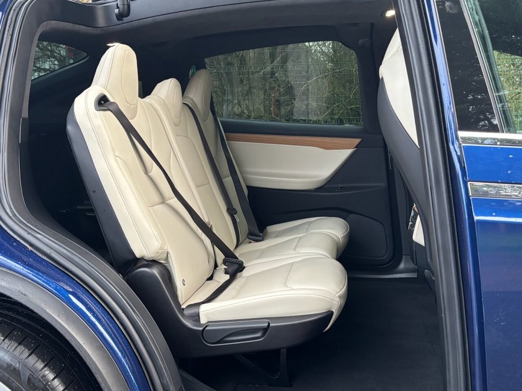 Used Tesla Model X 2020 for sale - 77642532: Photo 35
